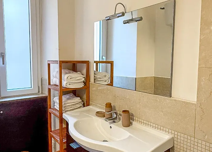 Apartment Boutique - 2 Steps From Subway